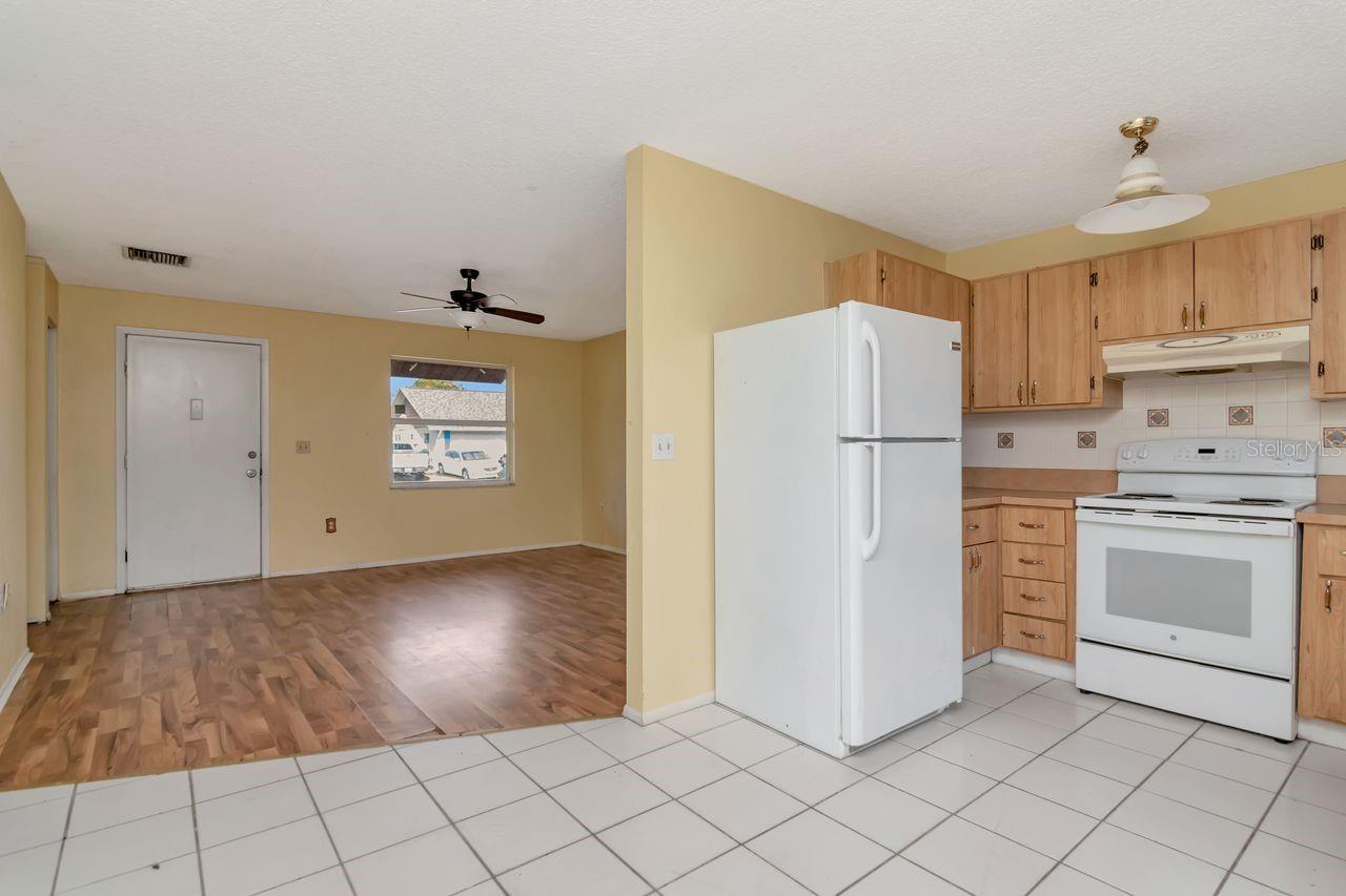 SEVEN SPGS HOMES - Residential