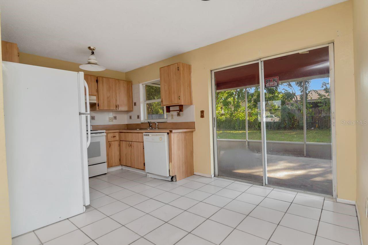 SEVEN SPGS HOMES - Residential