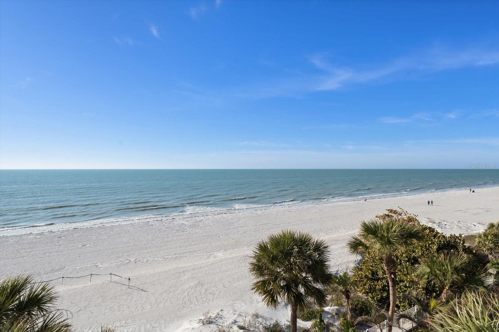 CHEZ SOLEIL CONDO - Residential