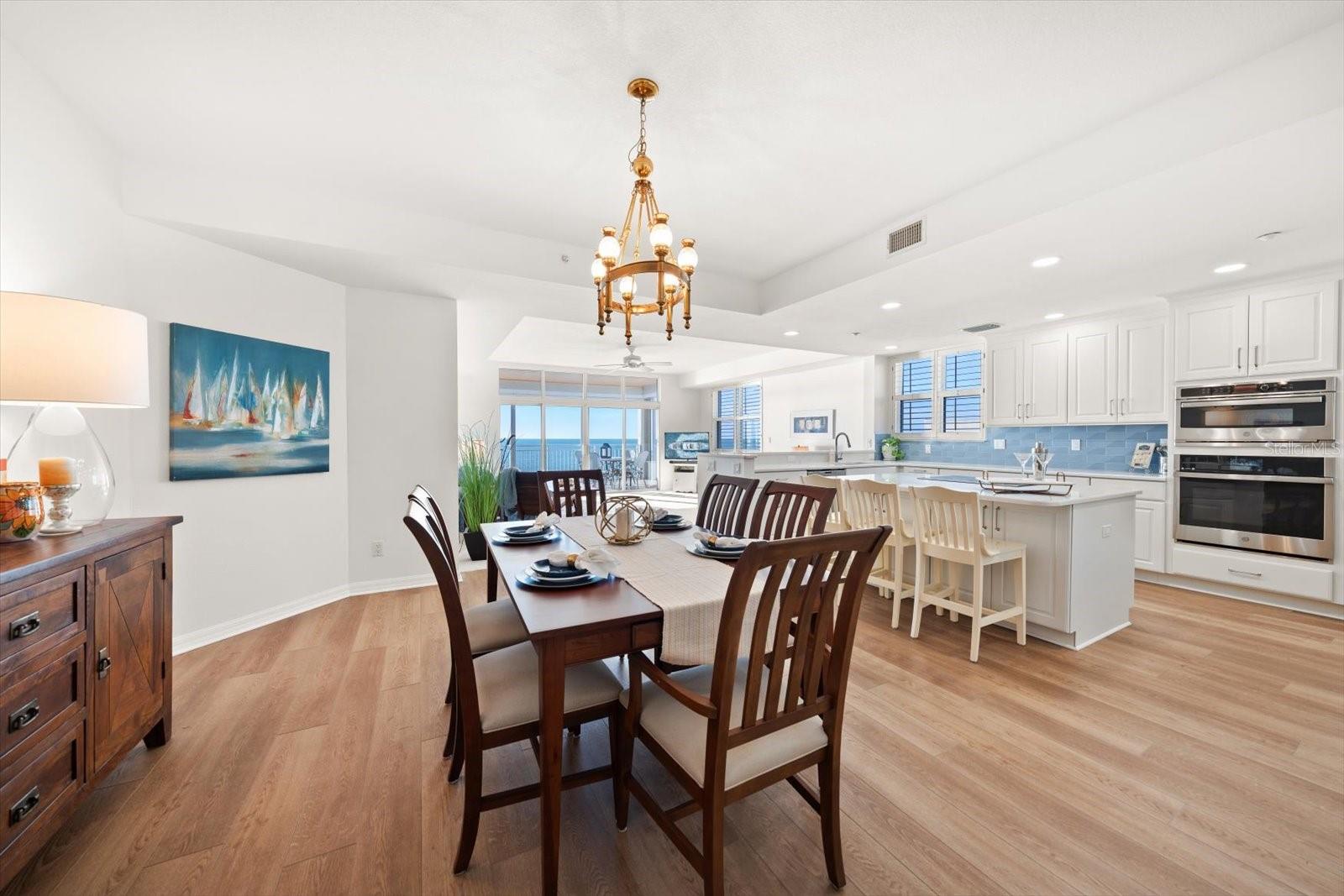 CHEZ SOLEIL CONDO - Residential