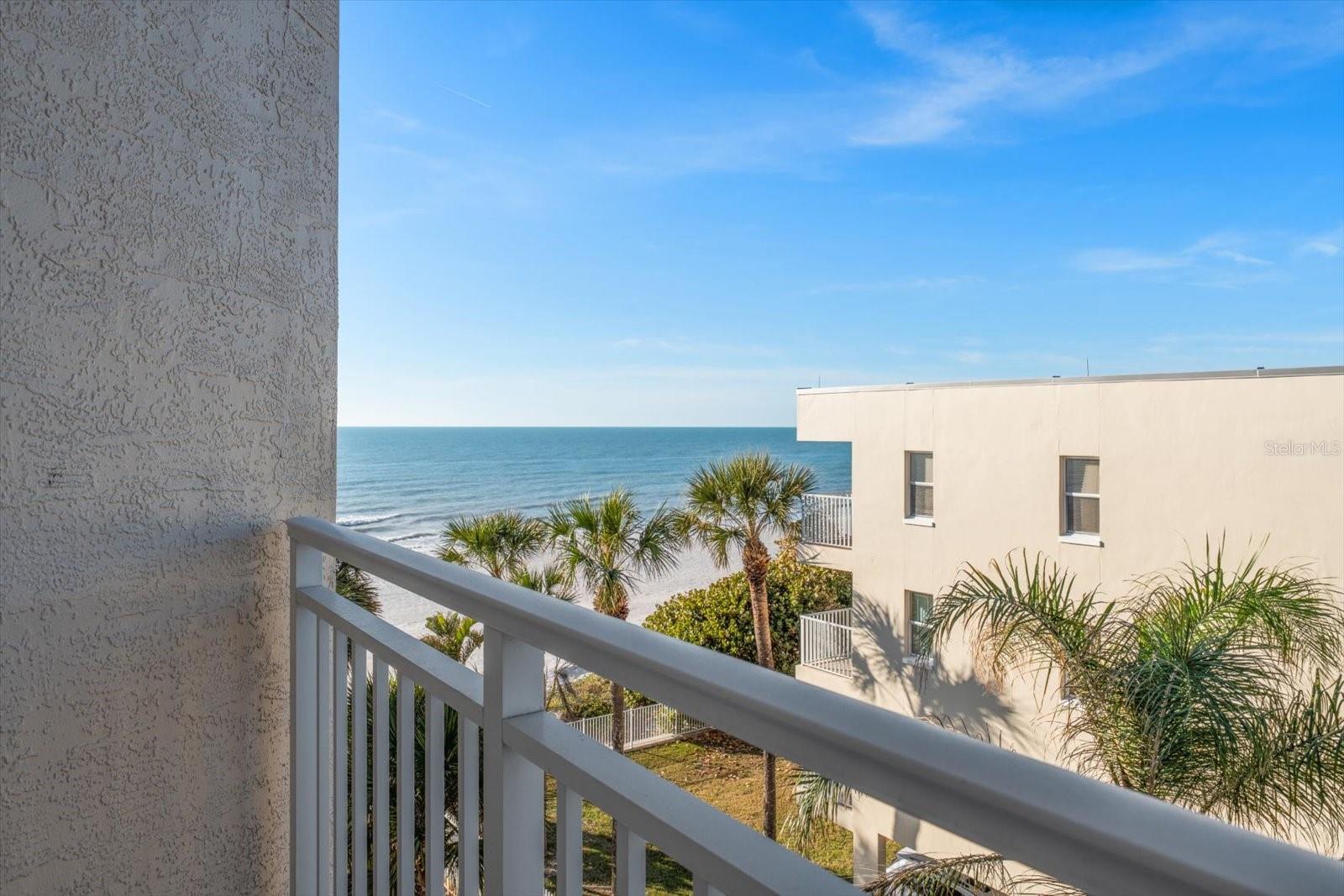 CHEZ SOLEIL CONDO - Residential