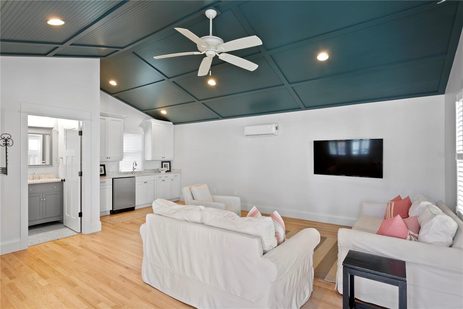 WEST HYDE PARK - Residential