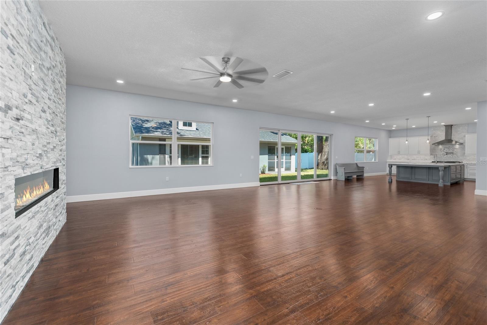 BON AIR REP BLKS 10 & 15 - Residential