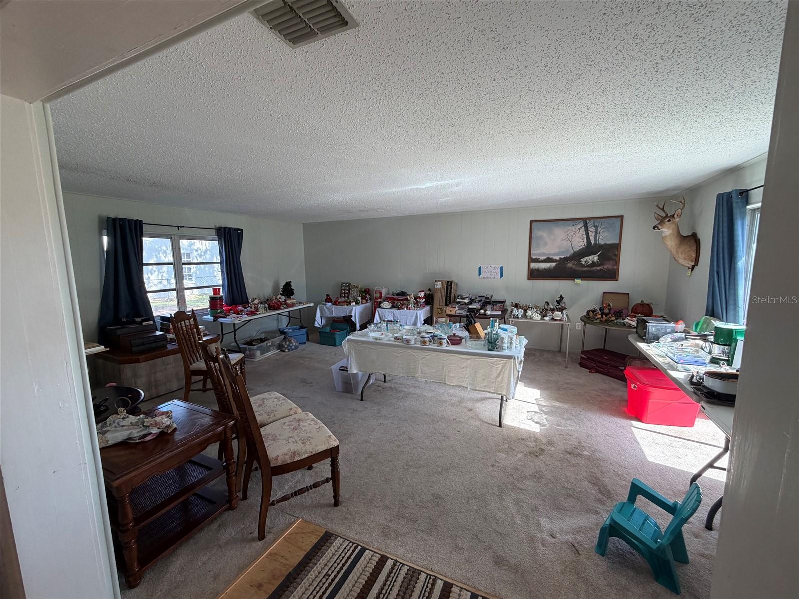 313 W HIGHLAND DRIVE