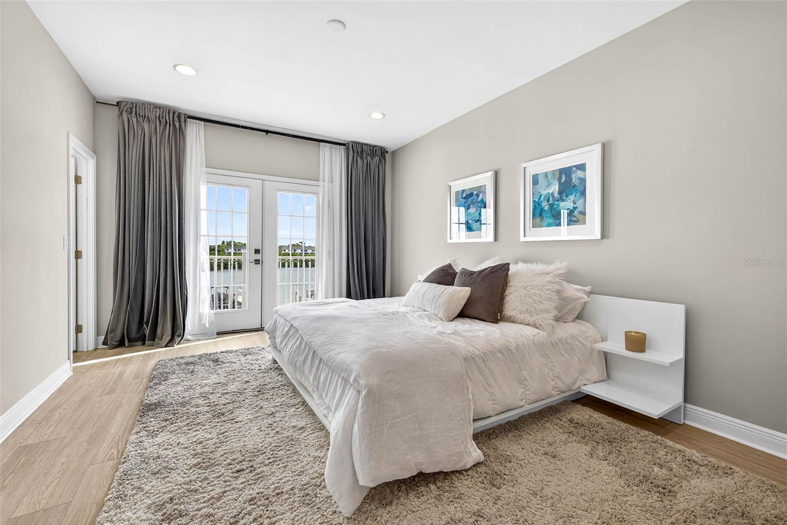 WATERSIDE INDIAN SHORES - Residential