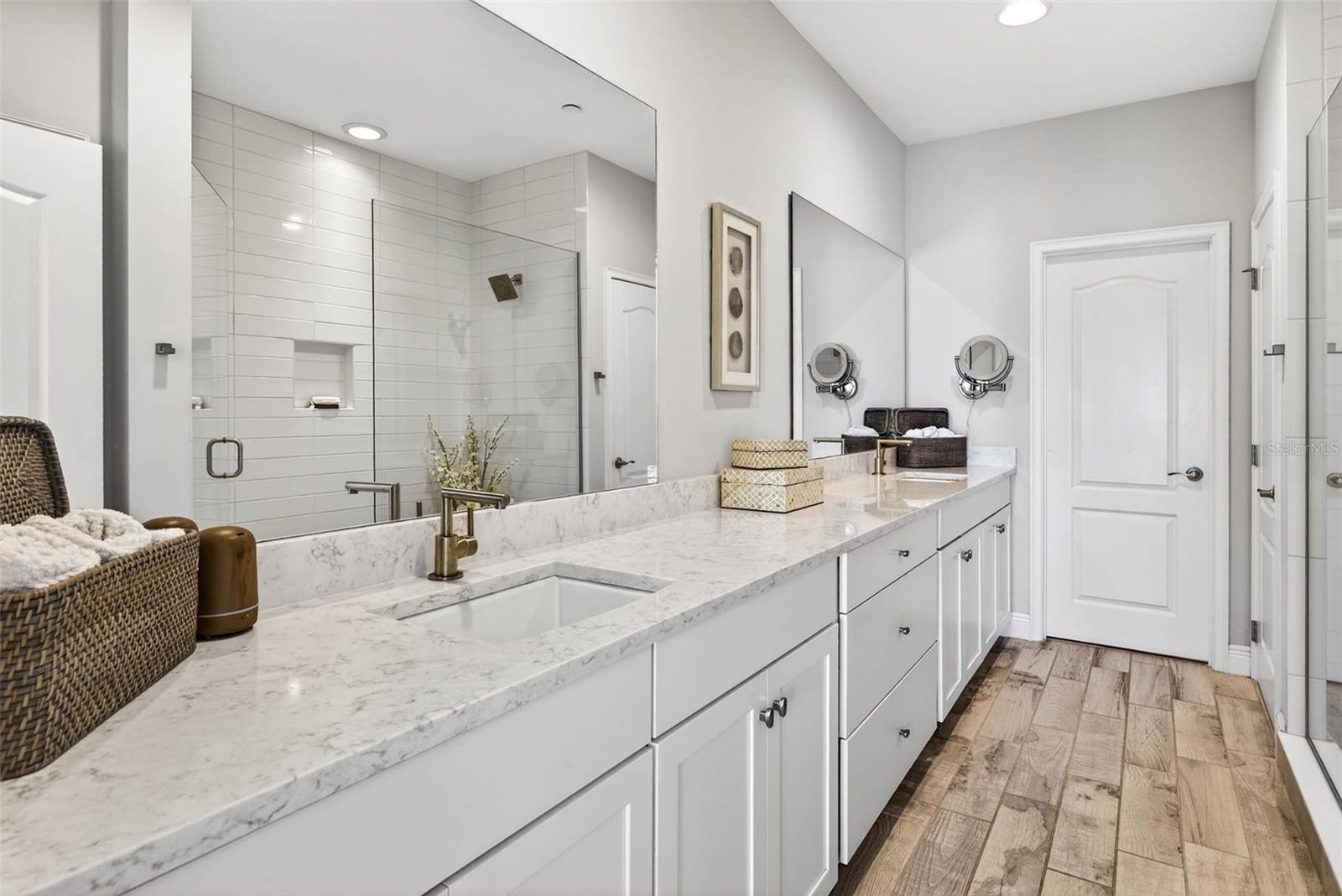 WATERSIDE INDIAN SHORES - Residential