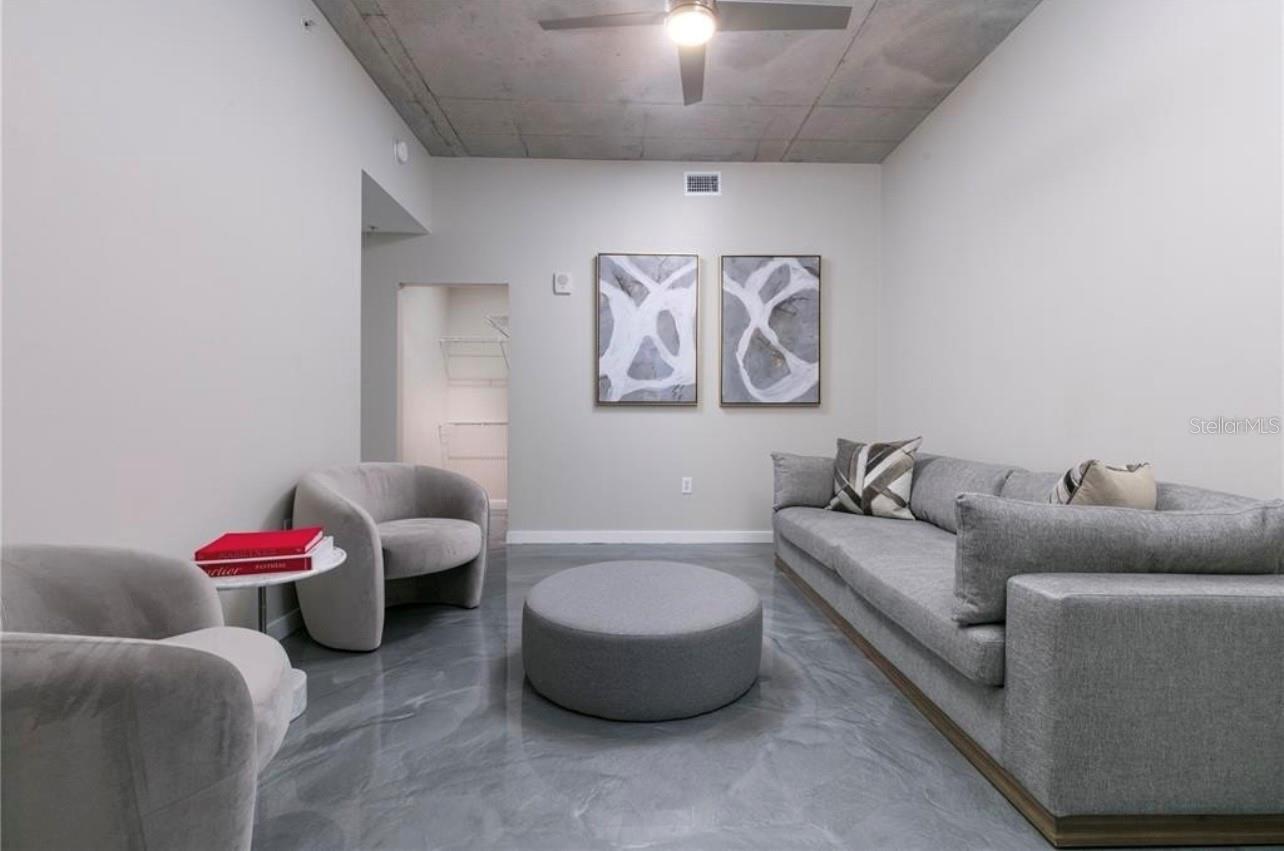 JACKSON - Residential Lease