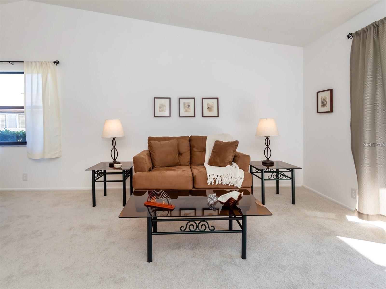 CURRY COVE - Residential