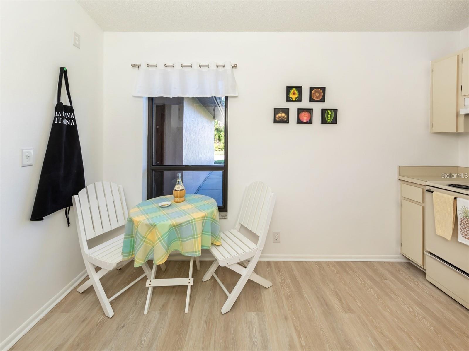 CURRY COVE - Residential