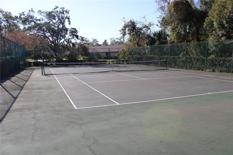 A home in PALM HARBOR