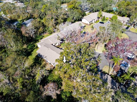 A home in PALM HARBOR