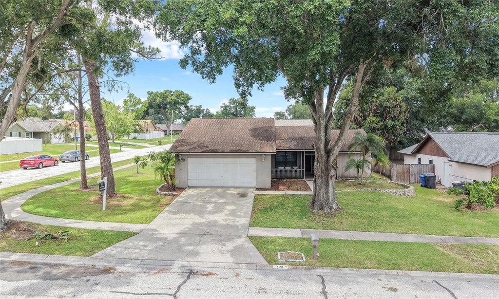 Photo of 1702 Southwind Drive, Brandon, FL 33510 (MLS # TB8524170)