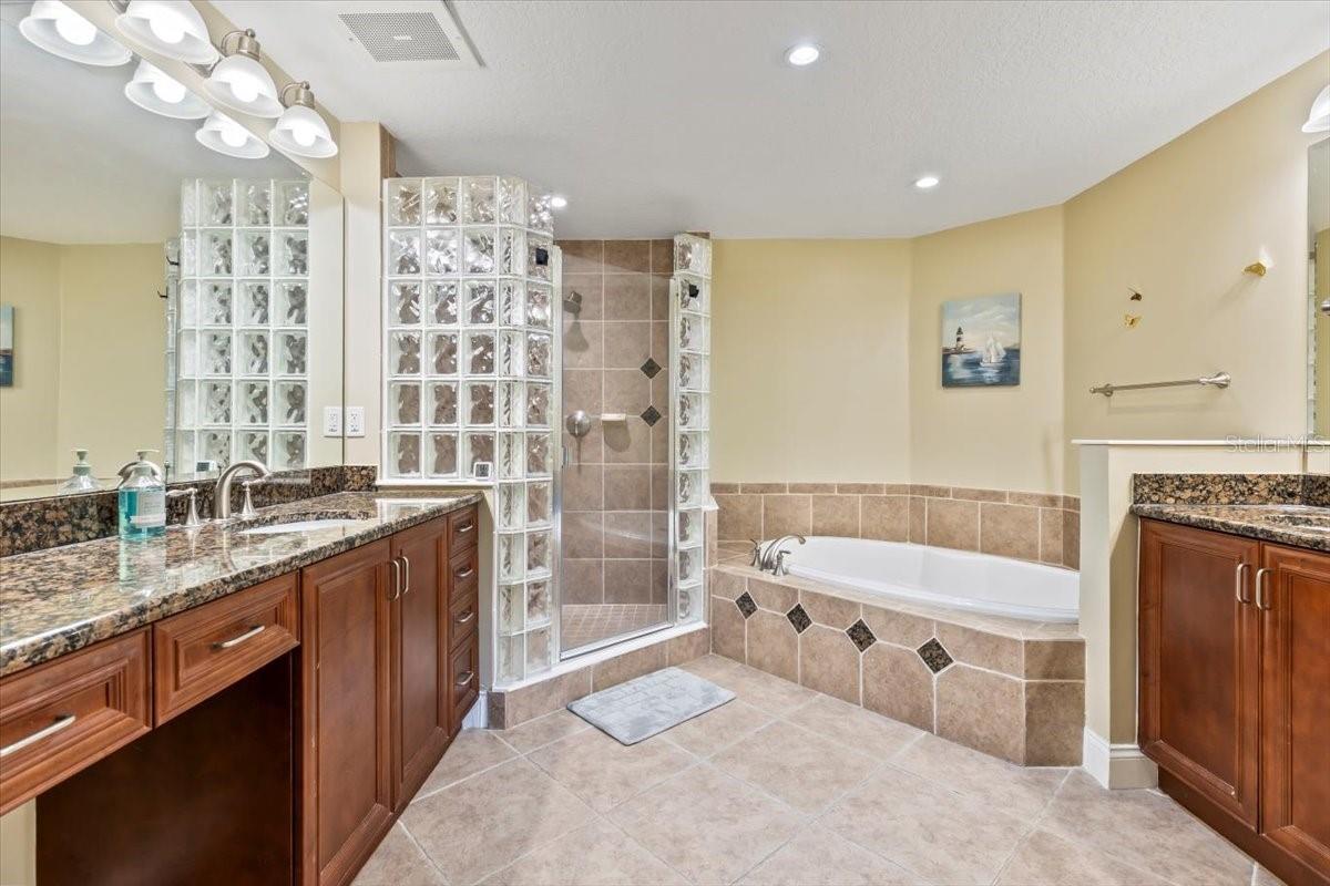 BELLA VISTA CONDO - Residential