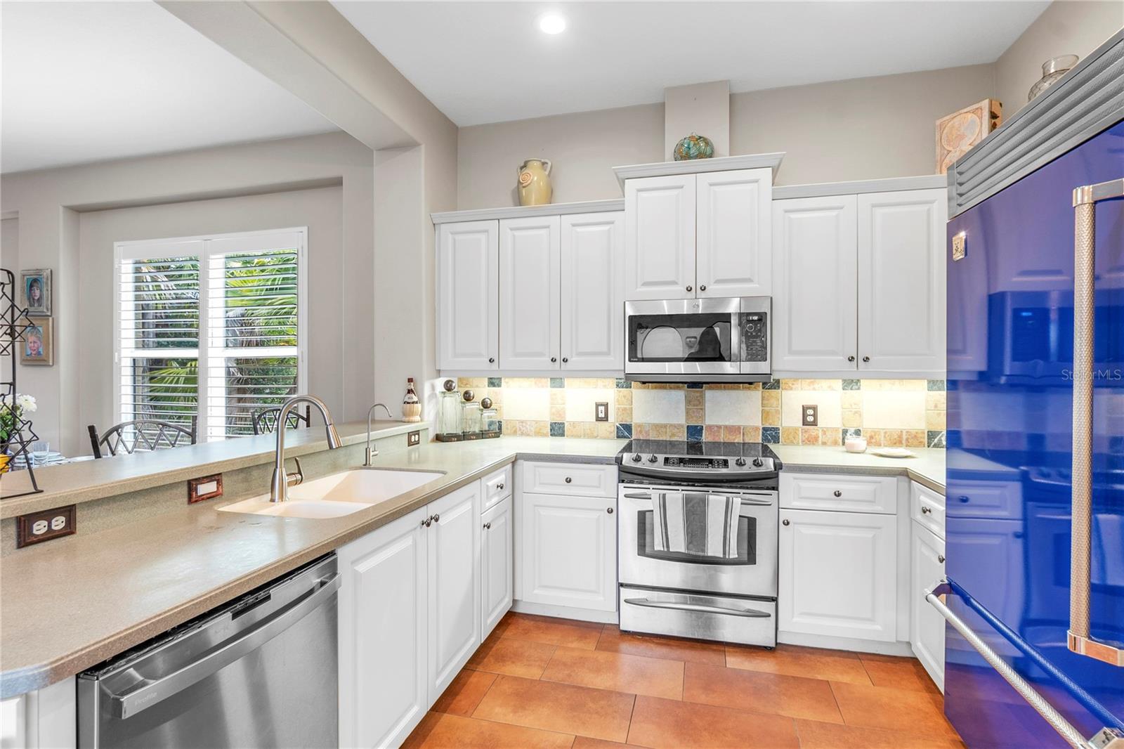 PARK TRACE ESTATES - Residential