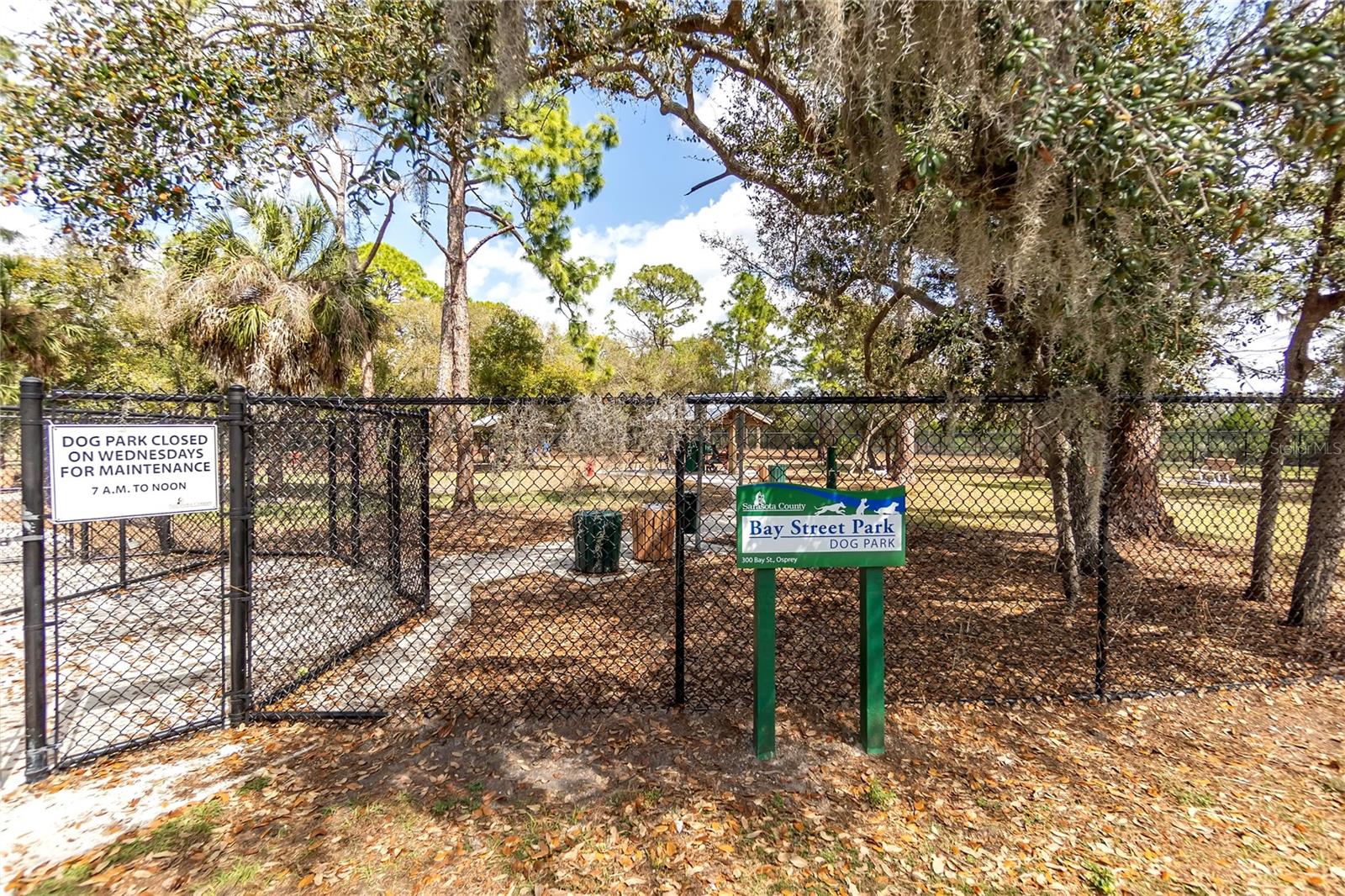 PARK TRACE ESTATES - Residential