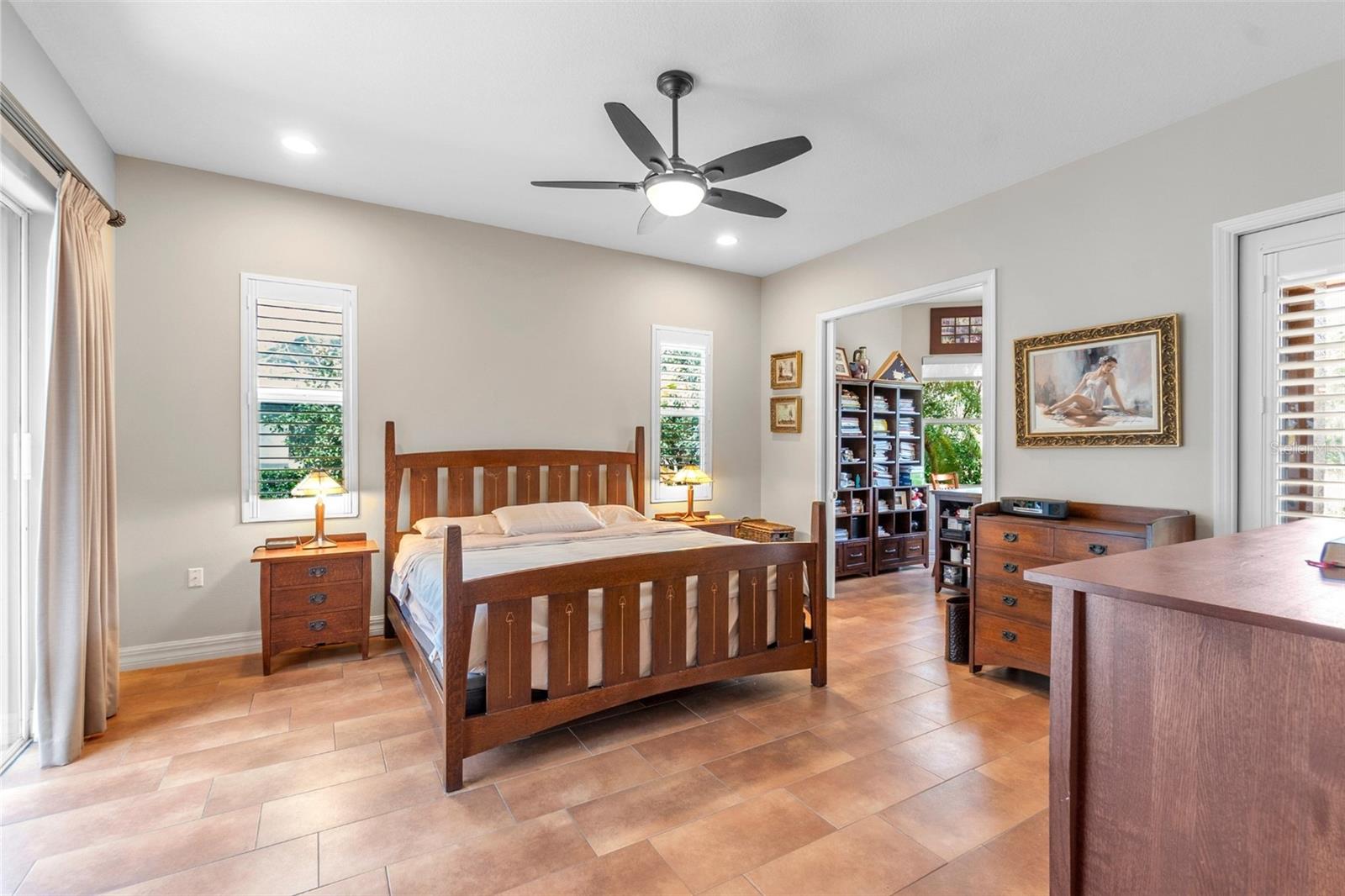 PARK TRACE ESTATES - Residential