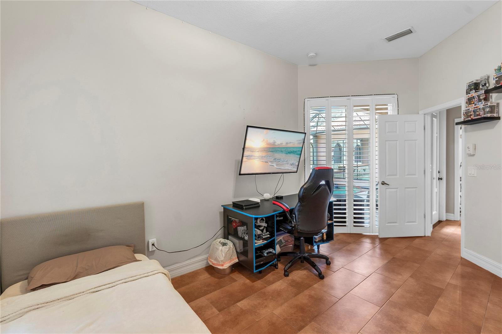 PARK TRACE ESTATES - Residential