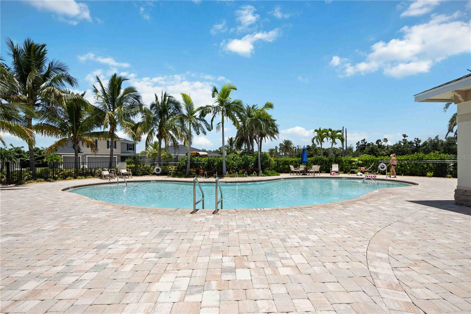 6512 ESTERO BAY DRIVE