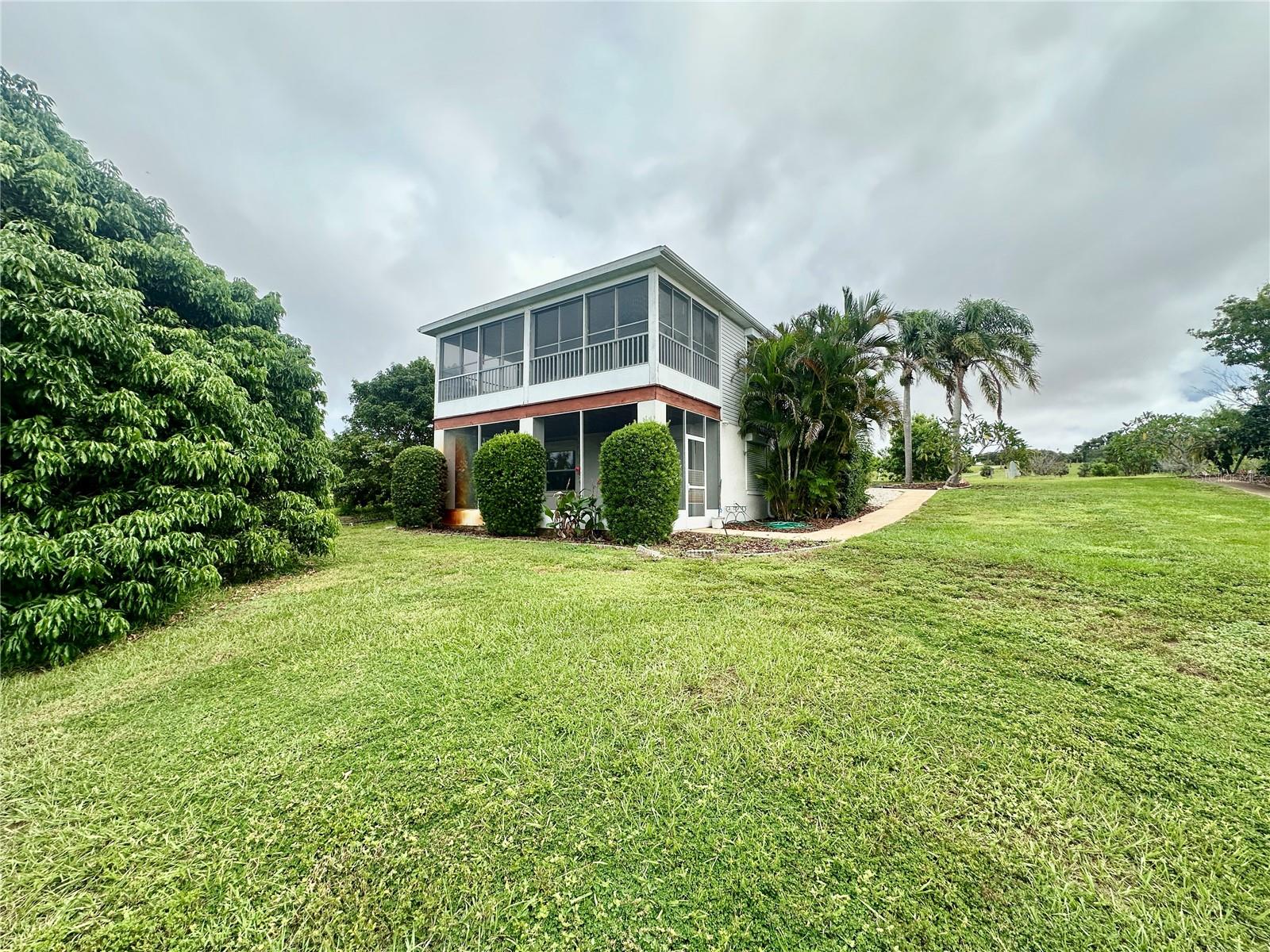 HOWEY W J LAND STARR LAKE - Residential Lease