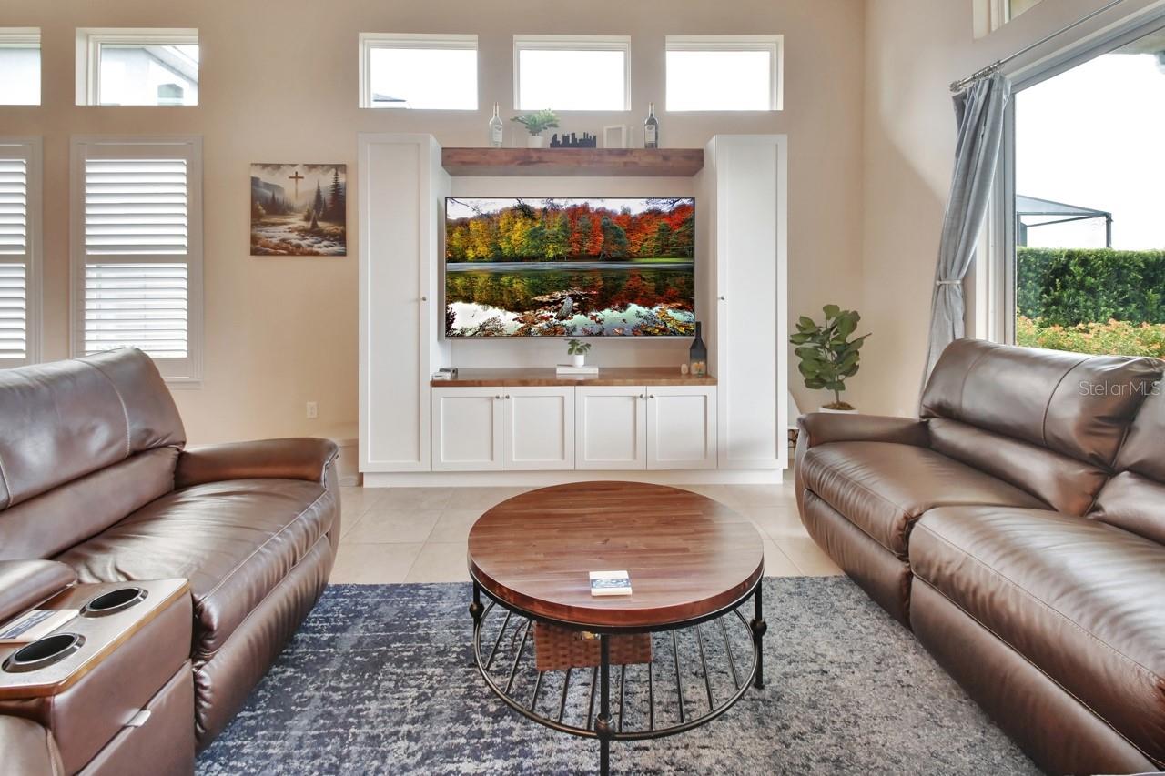 6254 WOODHAVEN VILLAGE DRIVE