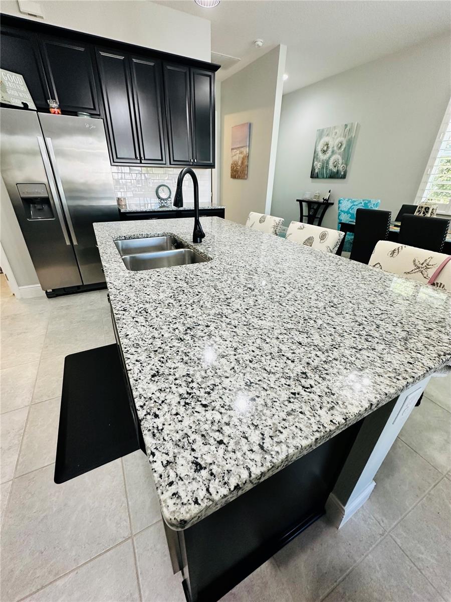 NORTHWEST LAKESIDE GROVES PH 1 - Residential