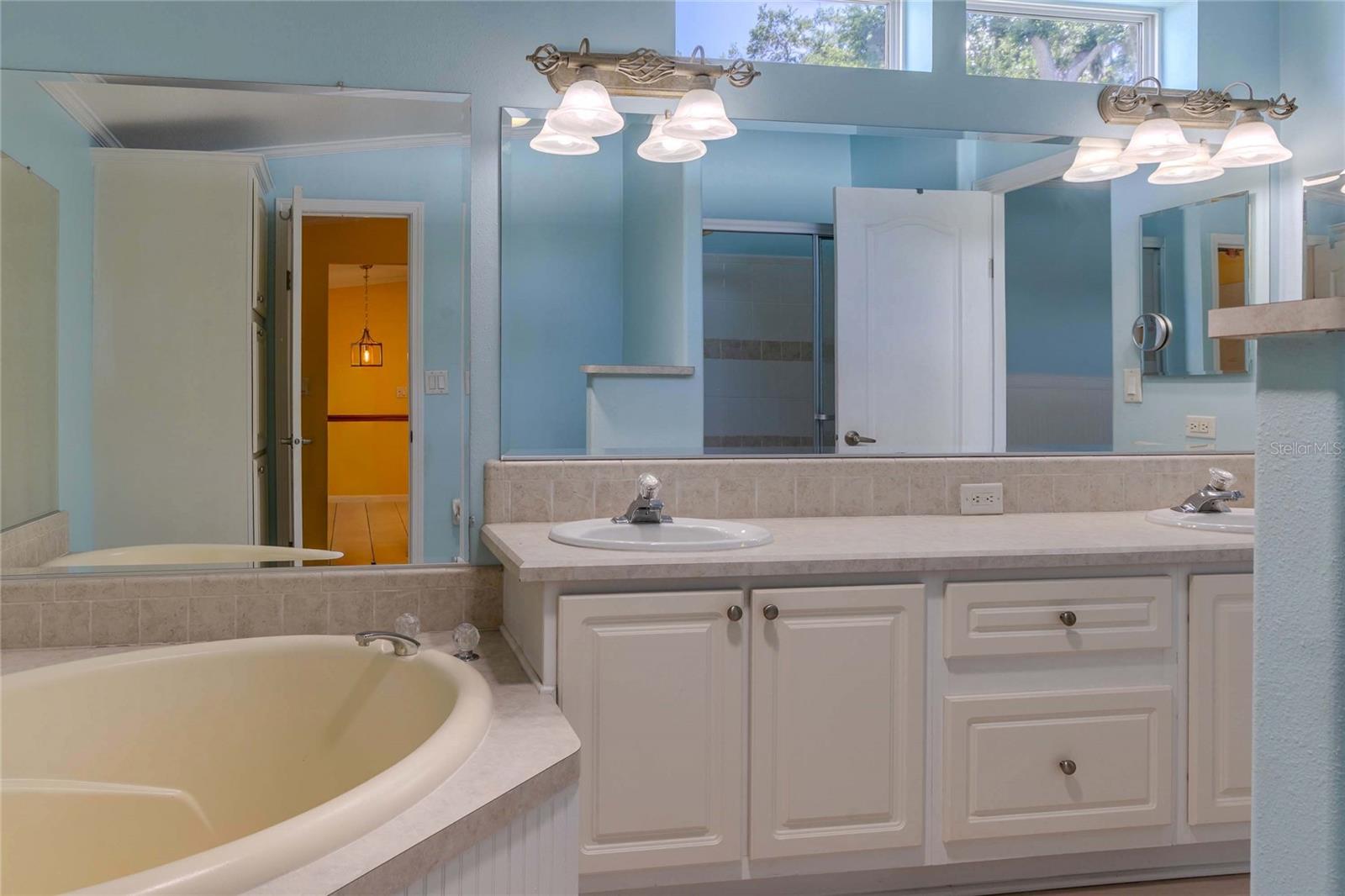 IMPERIAL LAKES ESTATES UNIT II - Residential