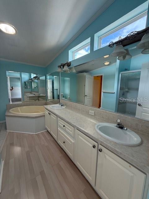 IMPERIAL LAKES ESTATES UNIT II - Residential