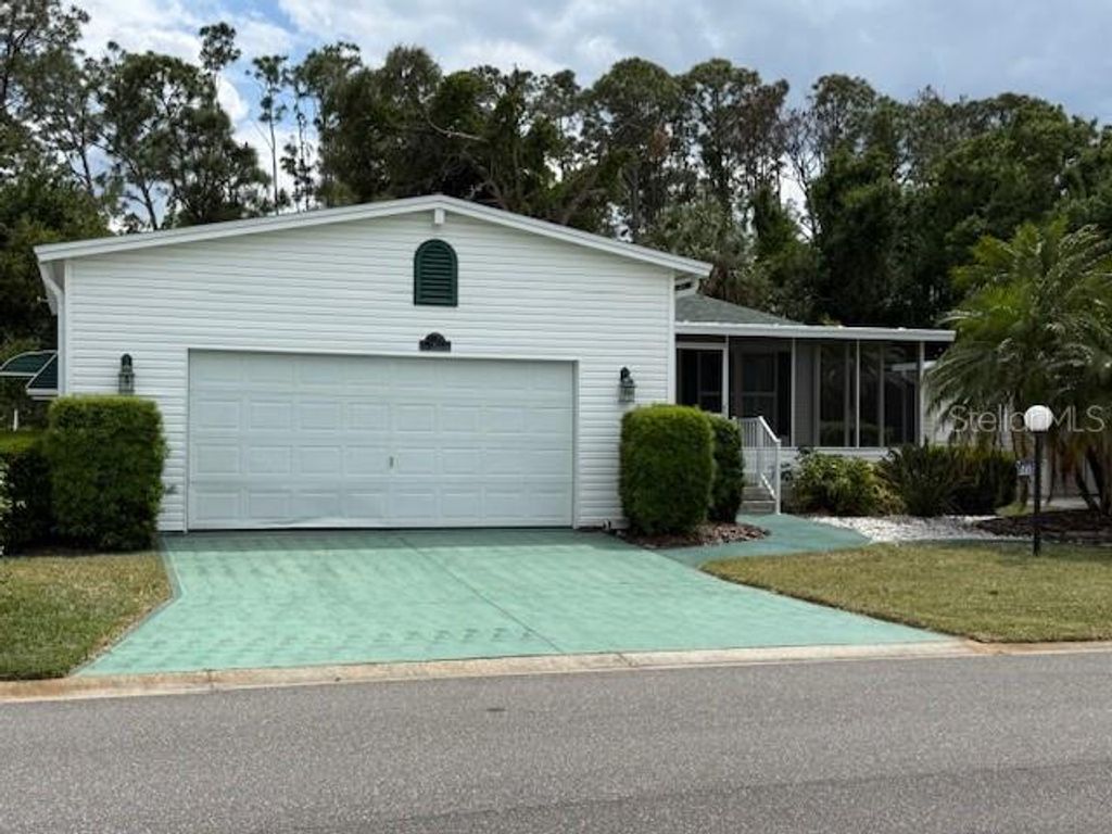 Photo of 8410 Castle Garden Road, Palmetto, FL 34221 (MLS # A4691070)