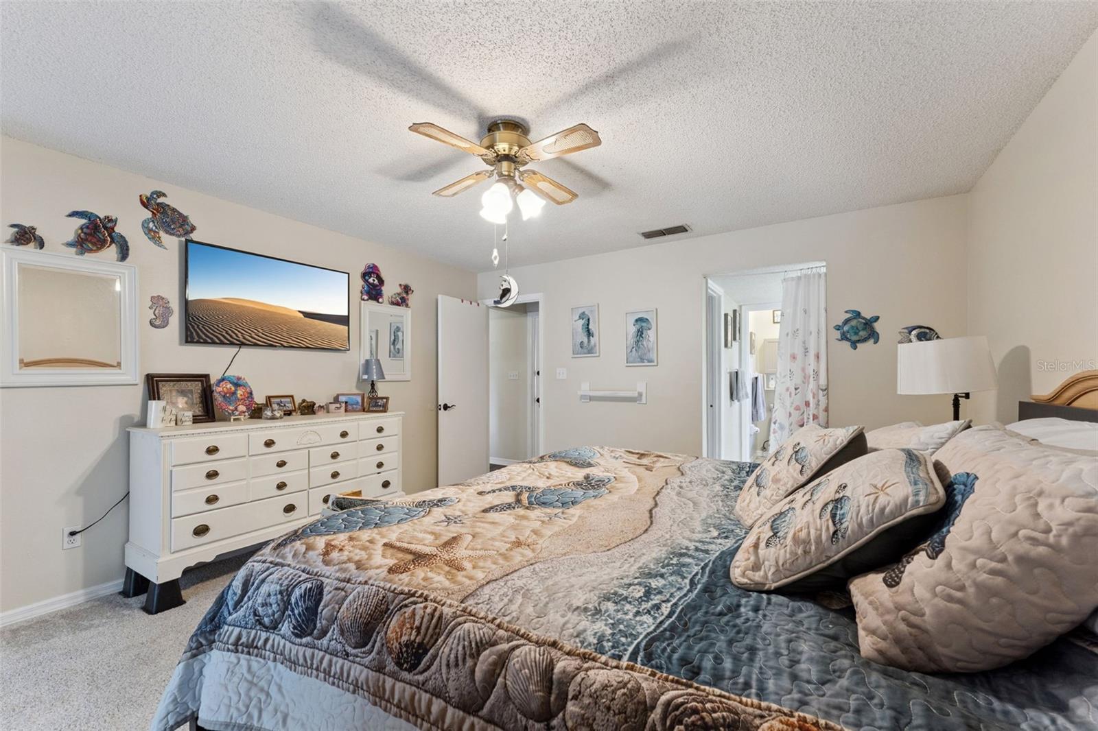 FAIRWAY COVE - Residential