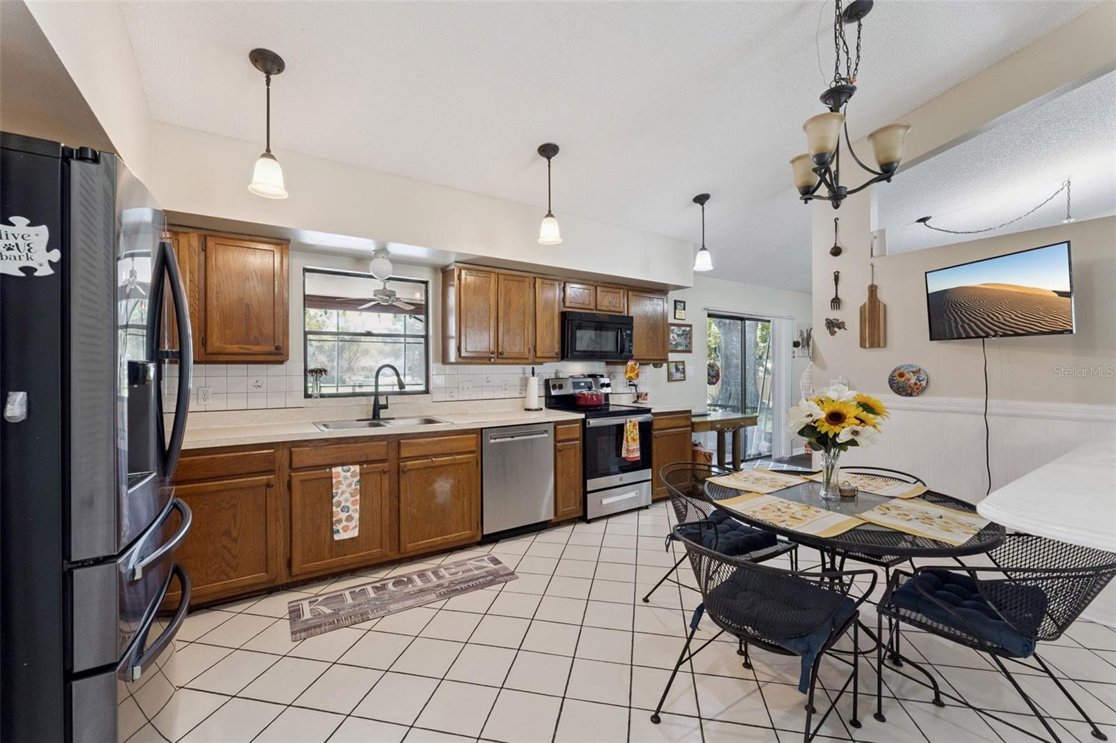 FAIRWAY COVE - Residential