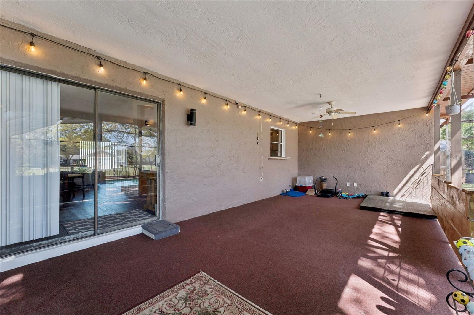 FAIRWAY COVE - Residential