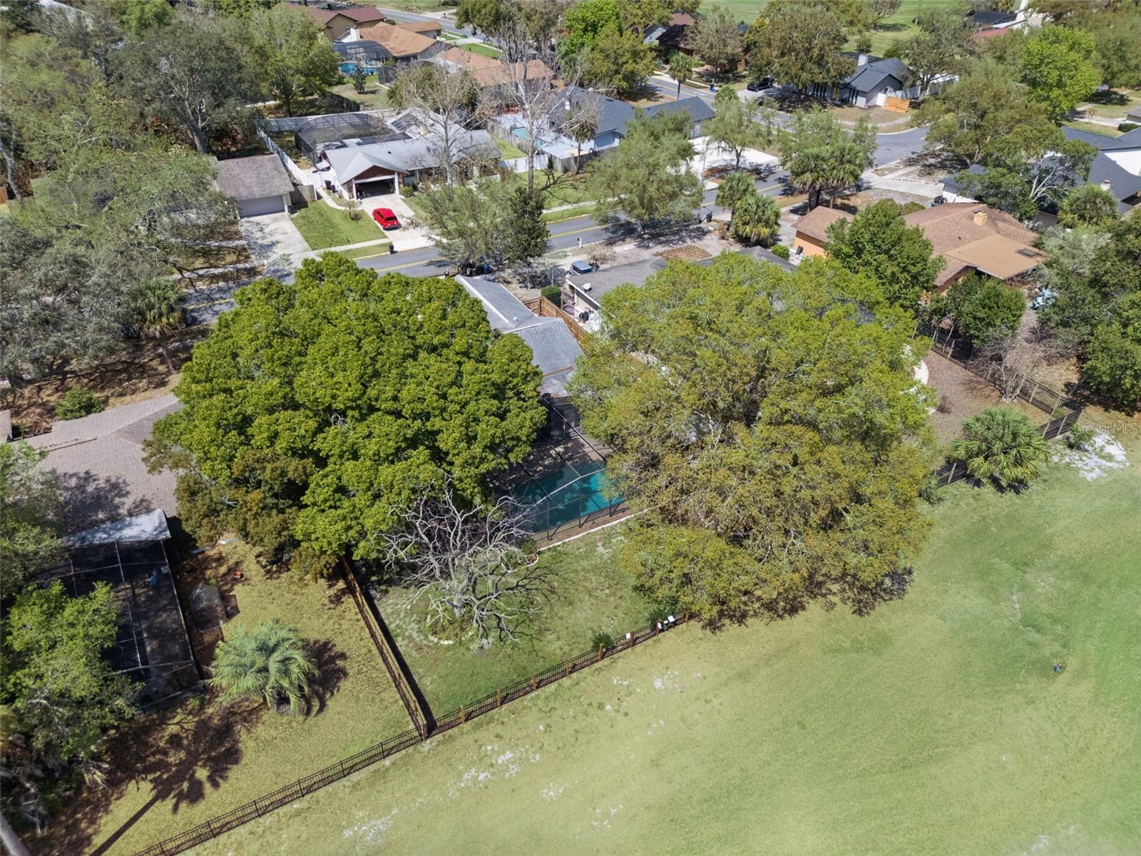 FAIRWAY COVE - Residential