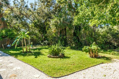 A home in PALM HARBOR