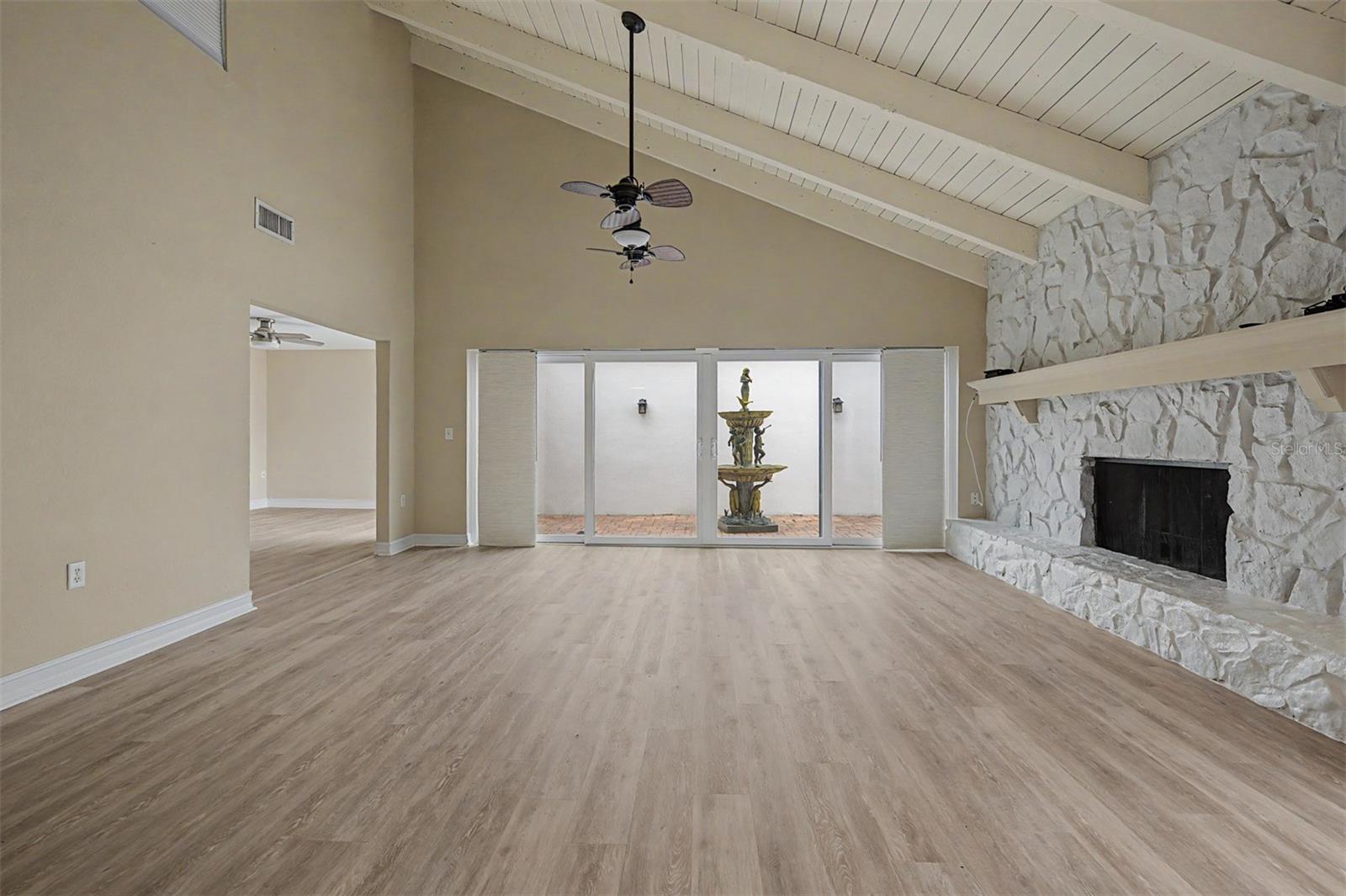 360 S WOODLANDS DRIVE