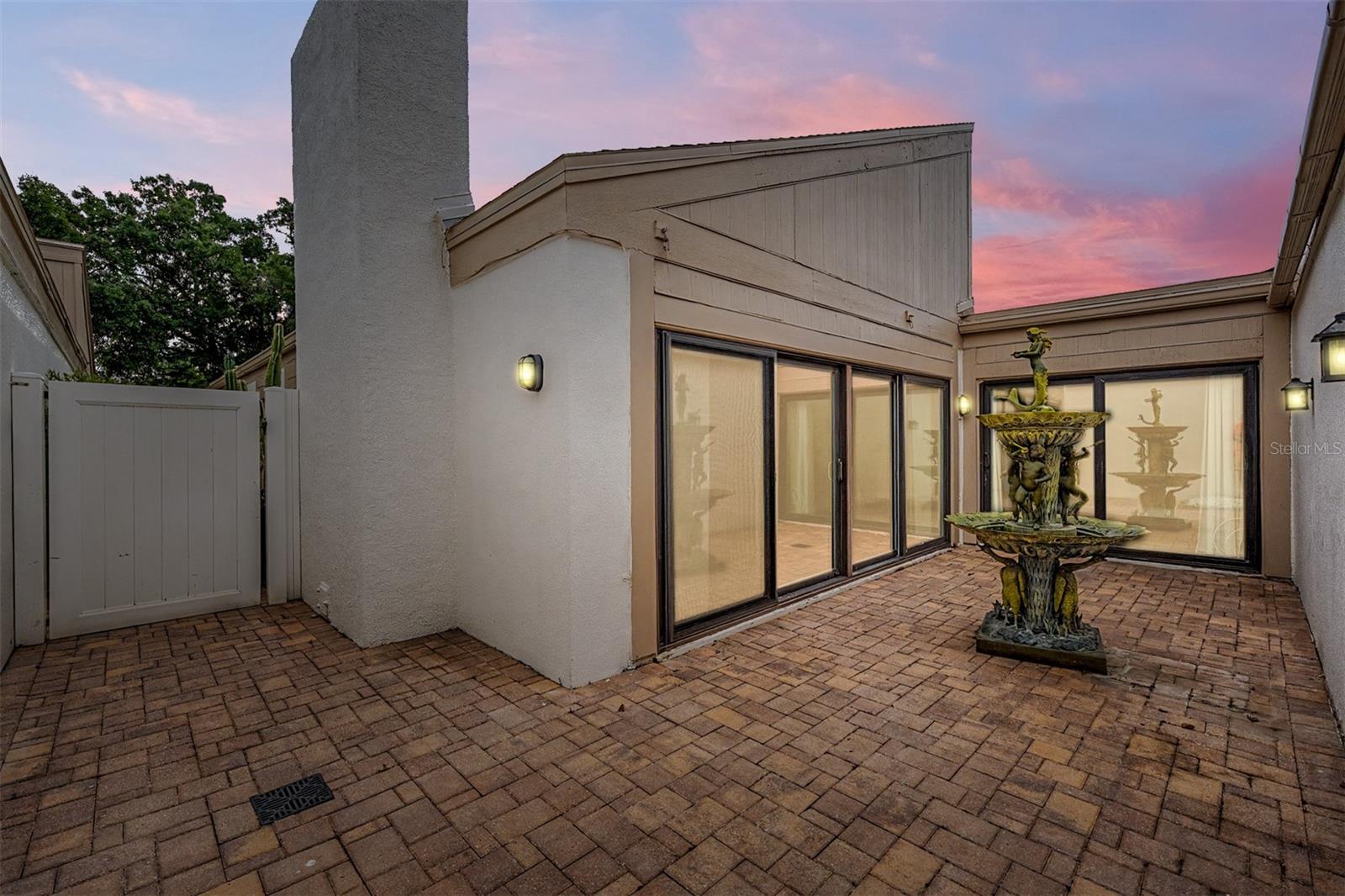 360 S WOODLANDS DRIVE