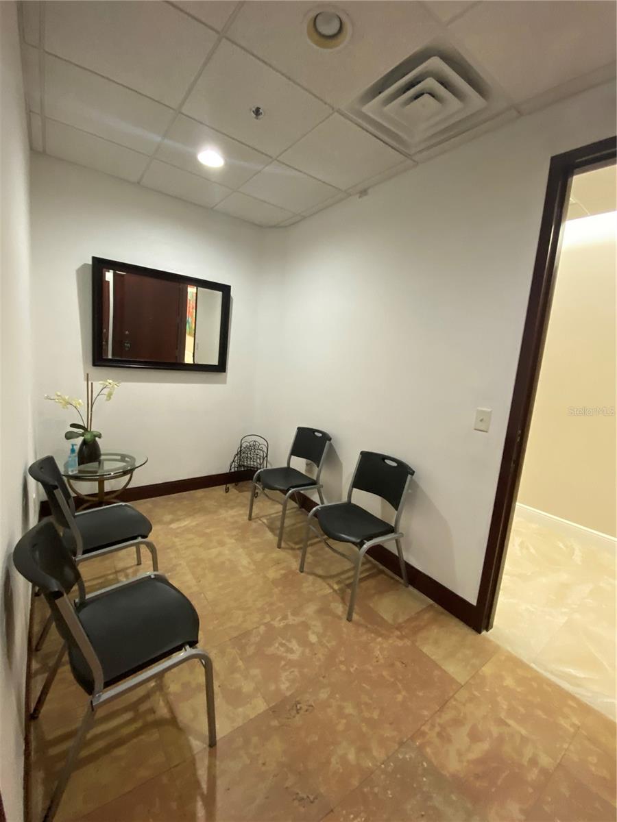 DREWTINA BUS PLAZA CONDO - Commercial Sale