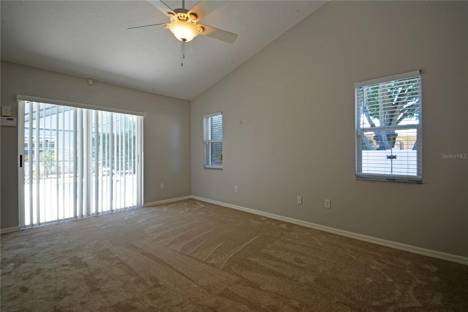 ACREAGE & UNREC - Residential
