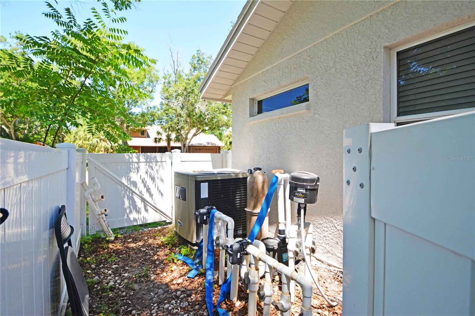 ACREAGE & UNREC - Residential