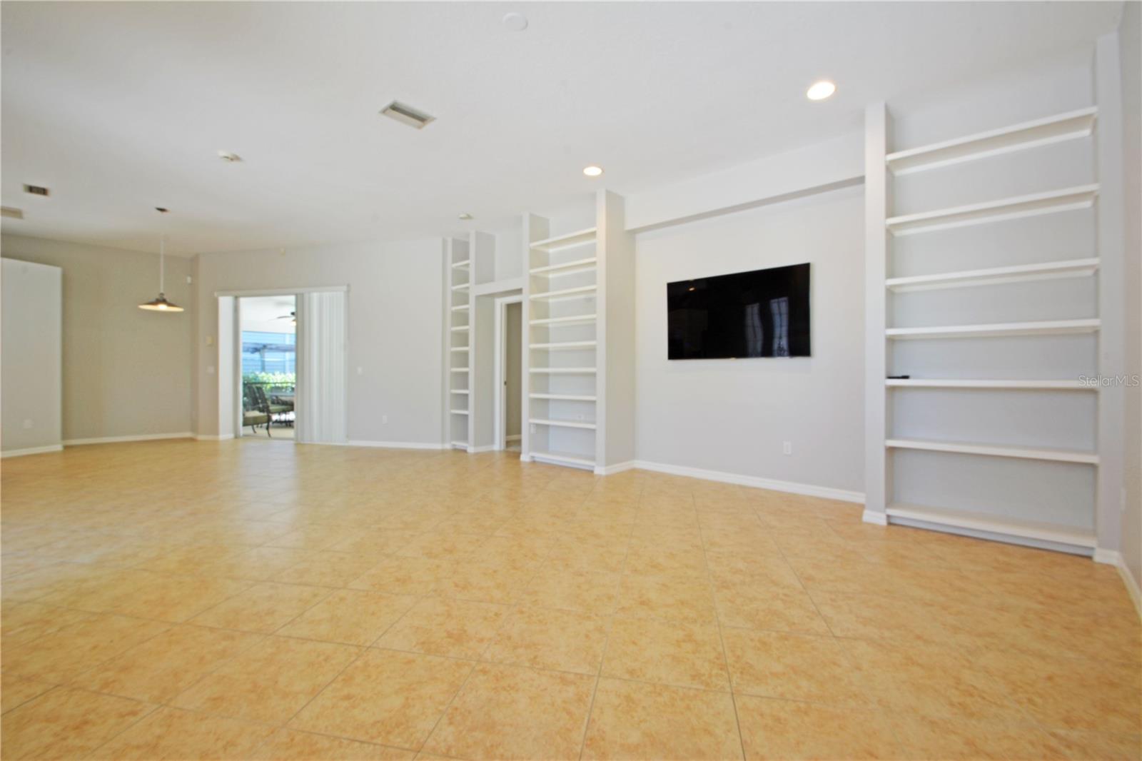 ACREAGE & UNREC - Residential