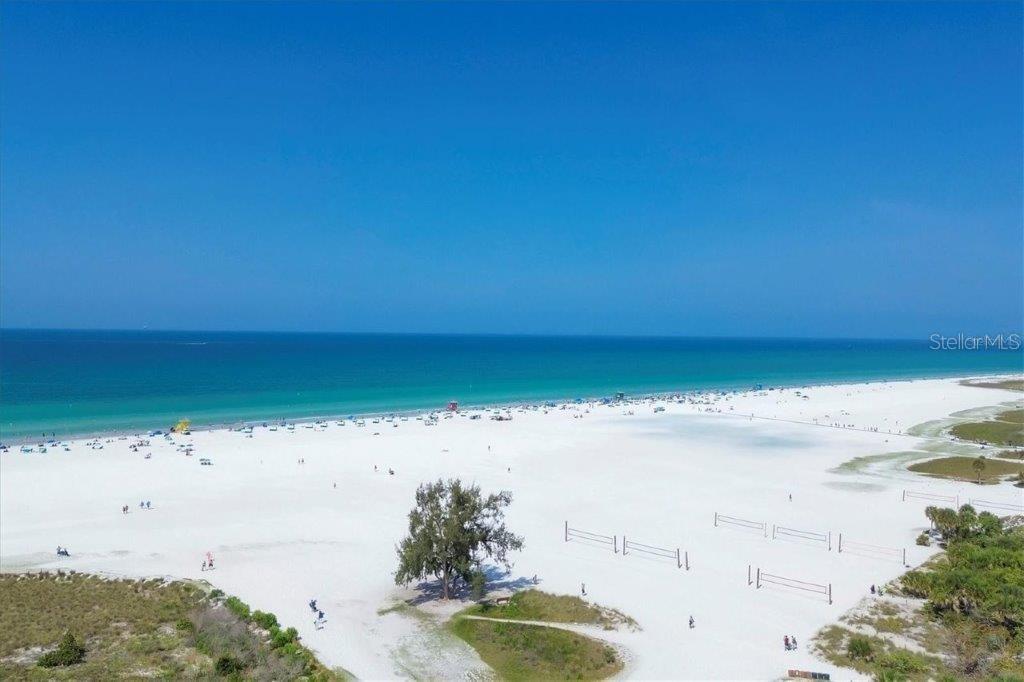 SIESTA BEACH - Residential Income