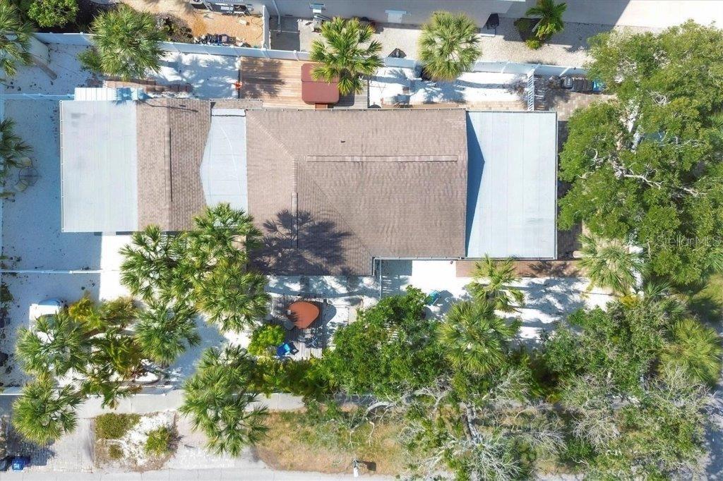 SIESTA BEACH - Residential Income