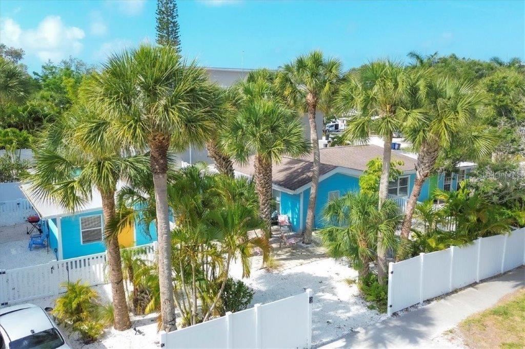 SIESTA BEACH - Residential Income