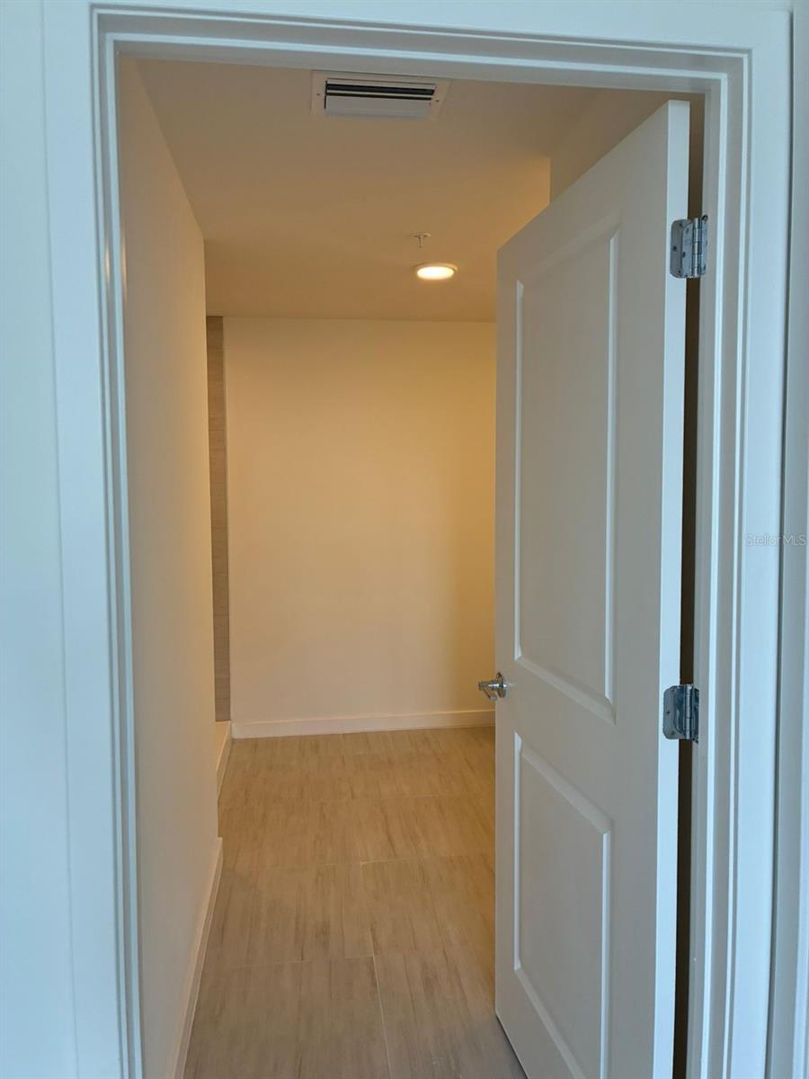 UNIT 301, CANNONGATE CONDOMINIUM - Residential