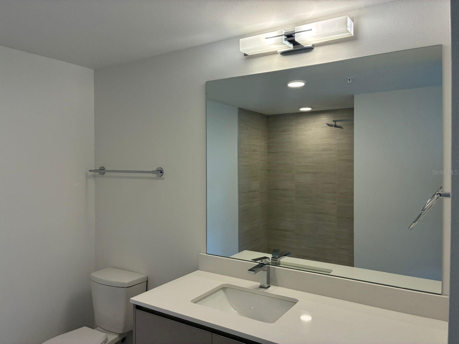 UNIT 301, CANNONGATE CONDOMINIUM - Residential