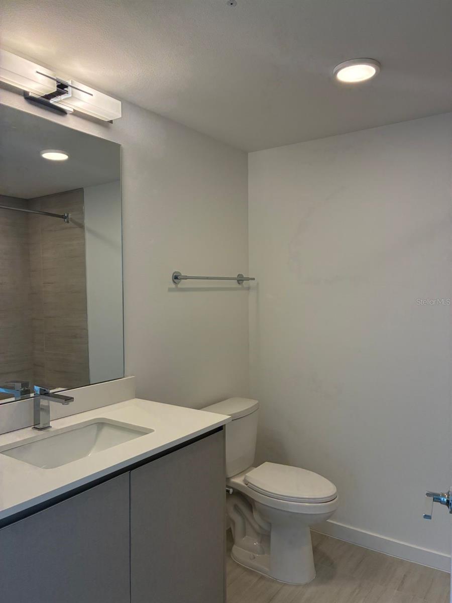 UNIT 301, CANNONGATE CONDOMINIUM - Residential