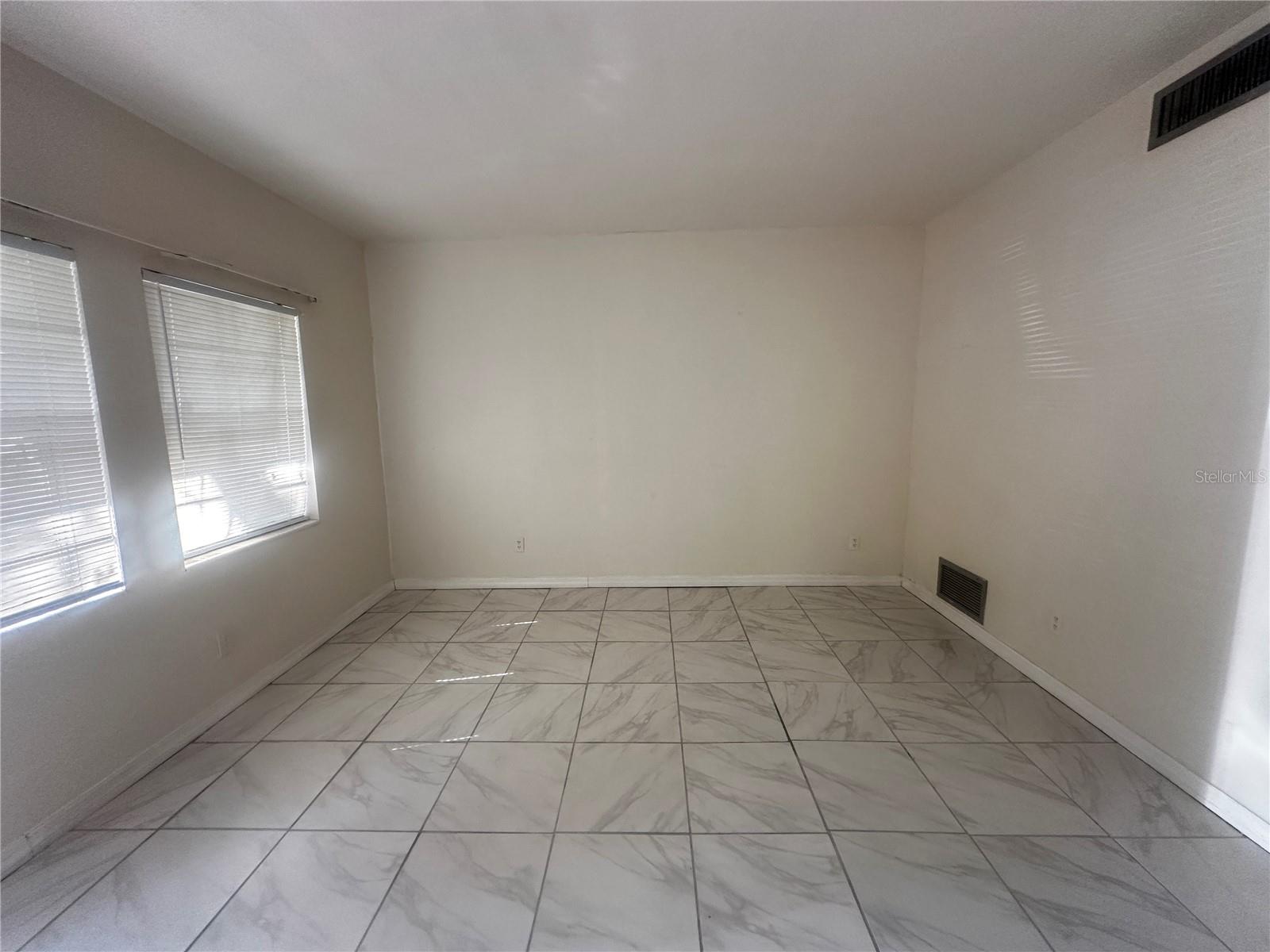 FORT KING HEIGHTS - Residential Lease