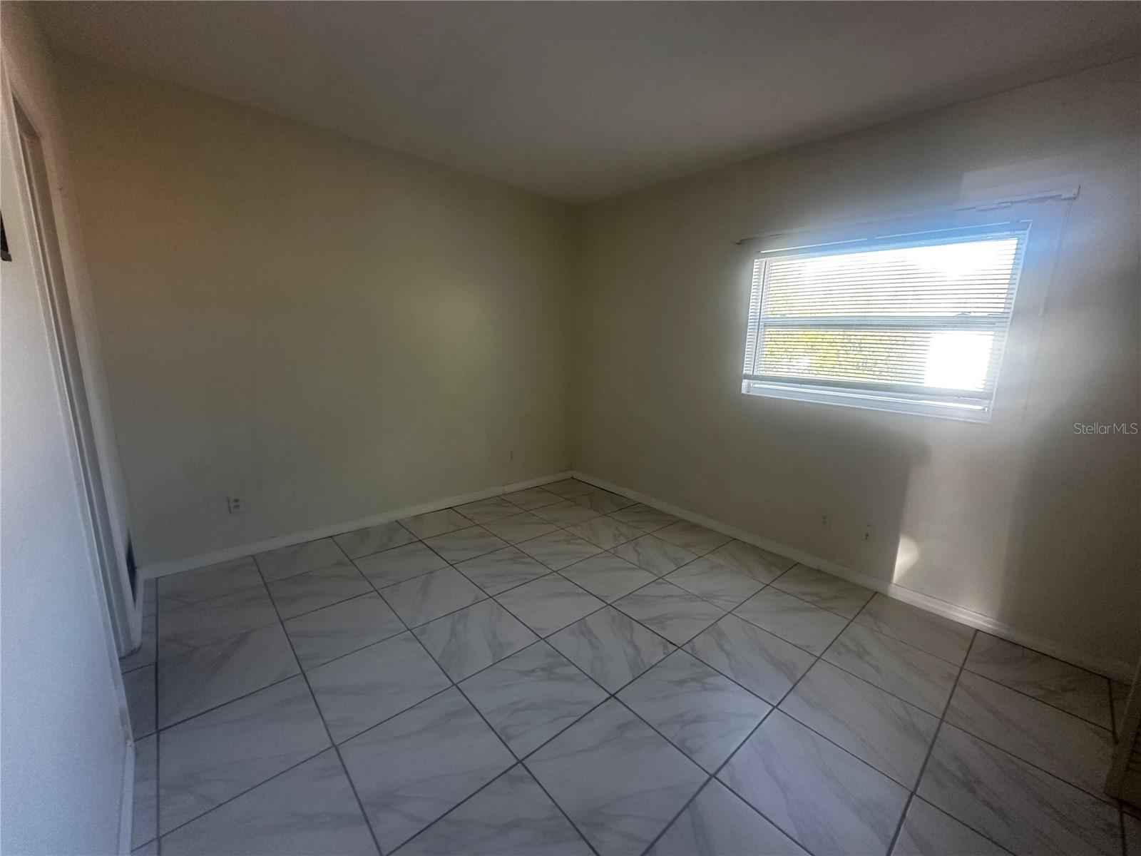 FORT KING HEIGHTS - Residential Lease