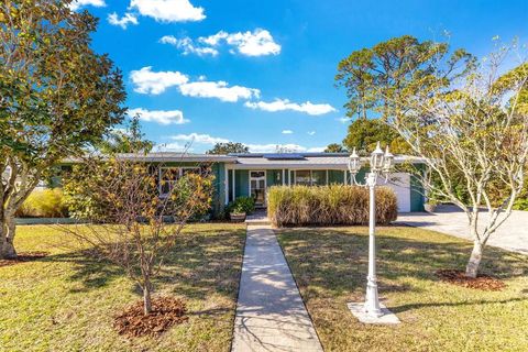 A home in DELTONA