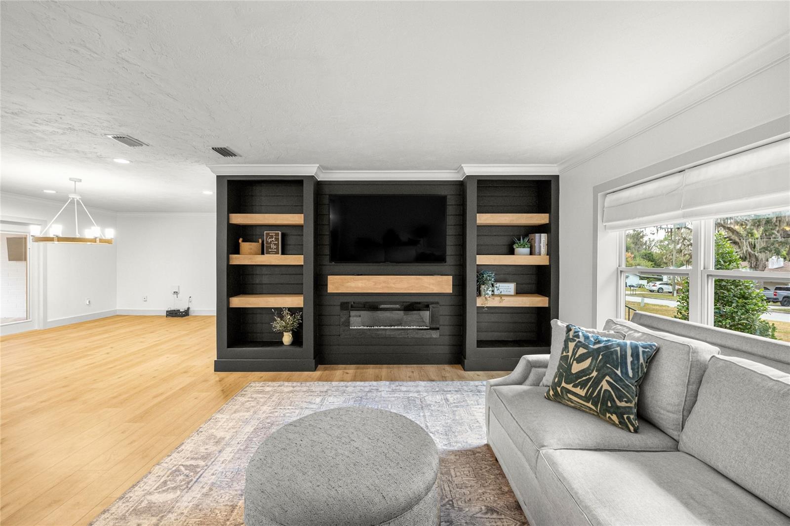 EDGEWOOD PARK UN 02 - Residential