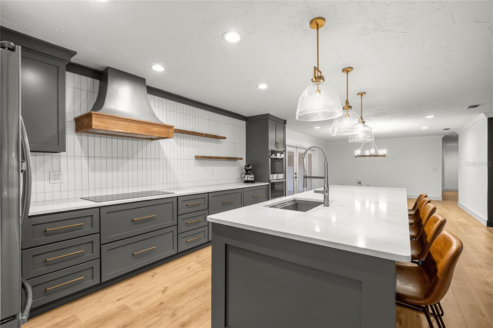 EDGEWOOD PARK UN 02 - Residential